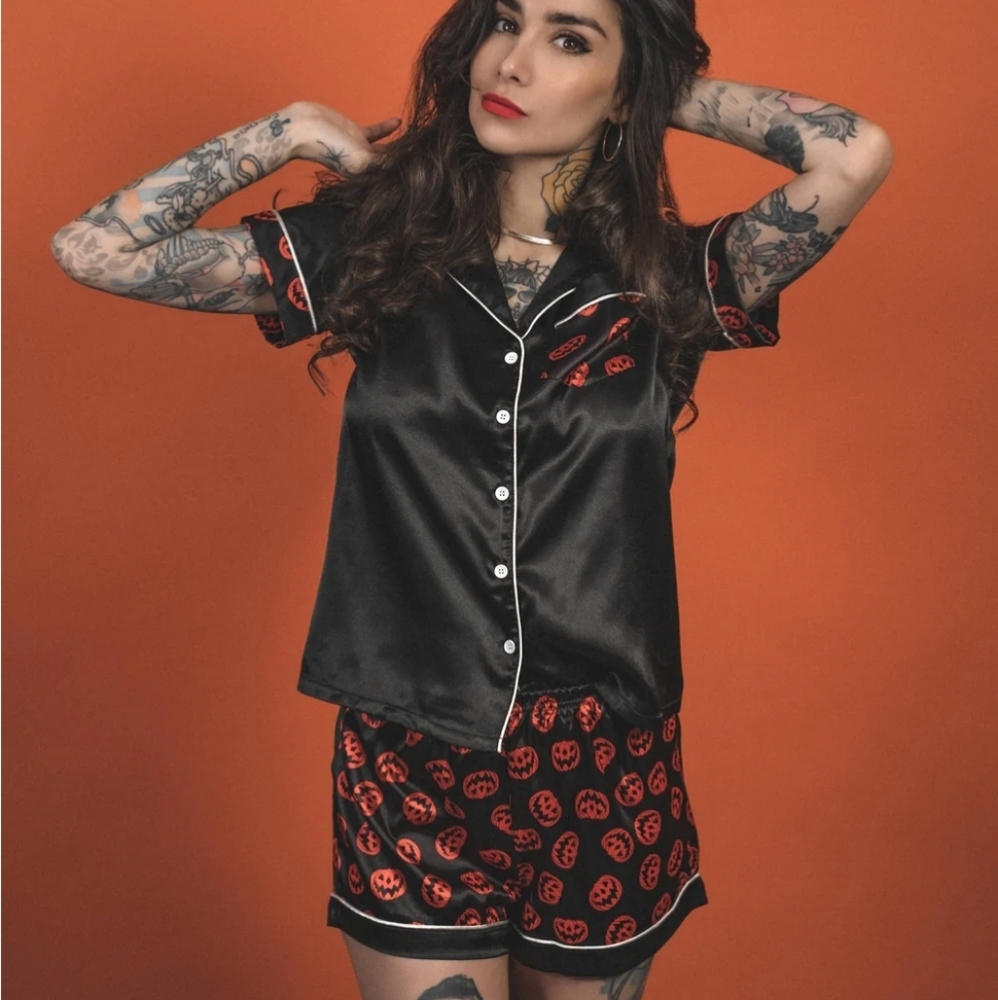 Satin Black & Red Pumpkin Print Women's Pajama Set
